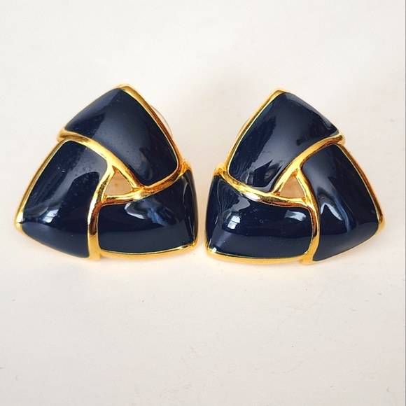 Monet Jewelry - Vintage Monet Pierced Earrings